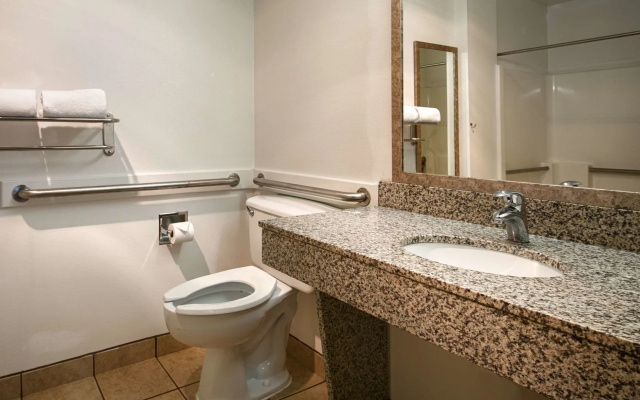 Best Western Oakridge Inn