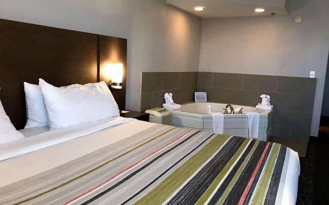 Country Inn & Suites by Radisson, Mt. Pleasant-Racine West, WI