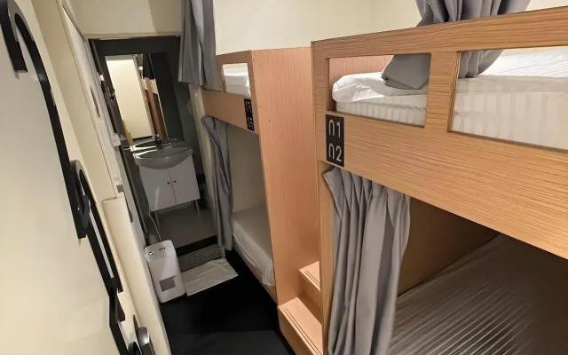 Fun Inn Taipei Hostel