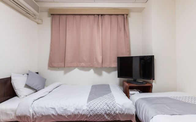 OYO 44615 Business Hotel Green