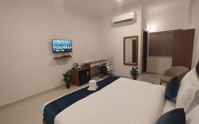 Elite Hotel HITECH