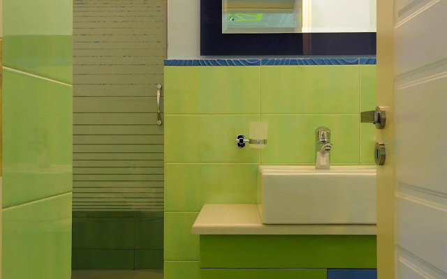 Chroma Design Hotel & Suites