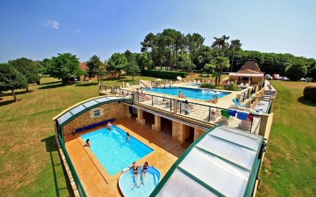 Combas Village De Gites