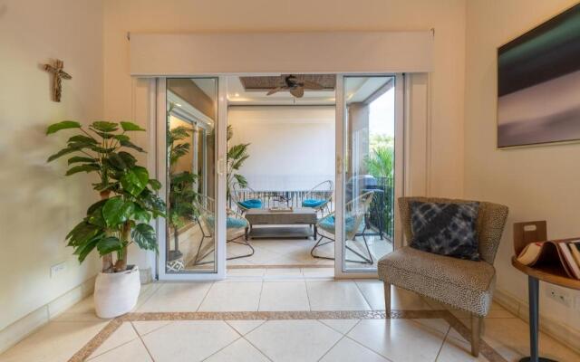 Bocaraca 2 - Luxury 2 BR Condo