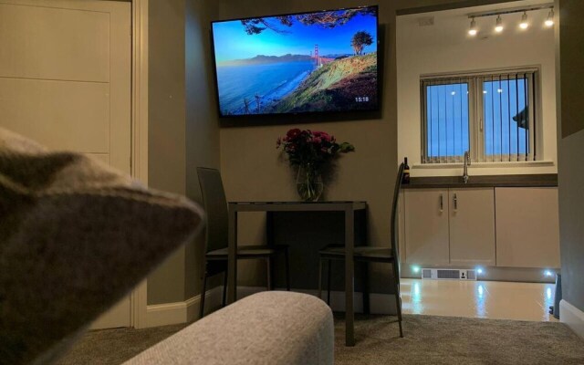 Apperley Bridge View- Modern Cosy and Comfortable