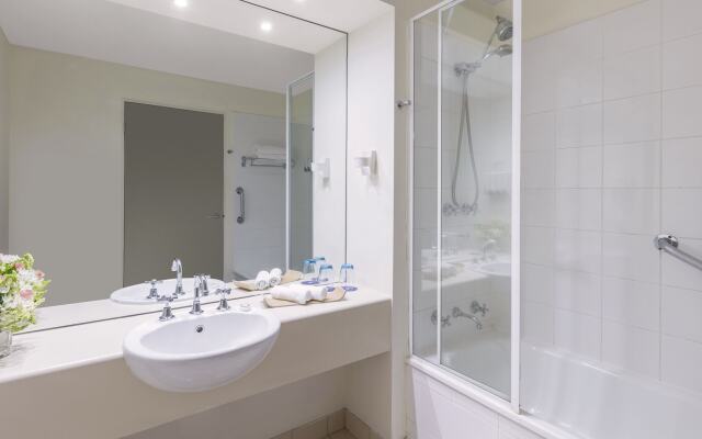 Park Regis Griffin Suites