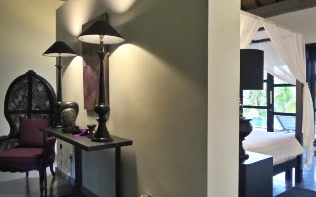 Rouge -  Private Villa Condense