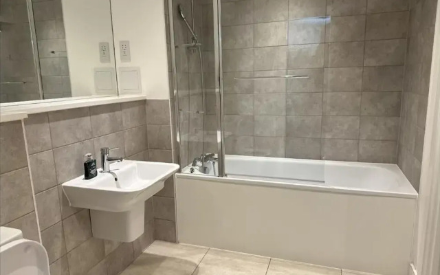 Cosy City Apartment in Barking