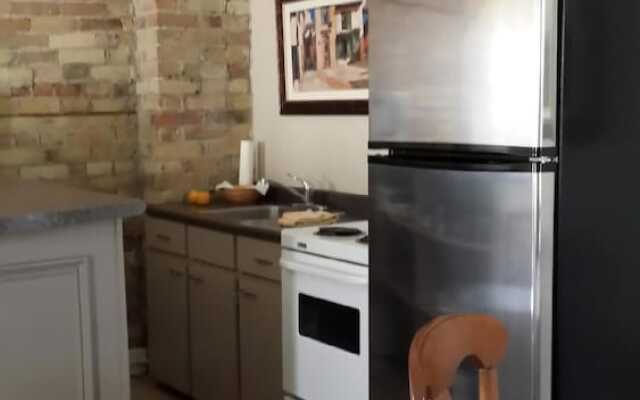 St. Vincent Row Suites