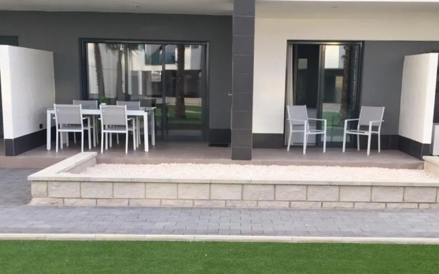 Oasis Beach X app 25