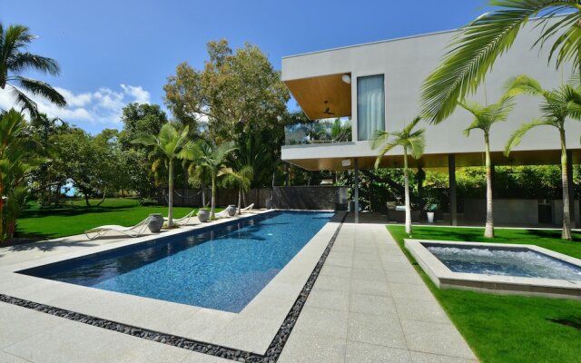 Glass House on the Beach
