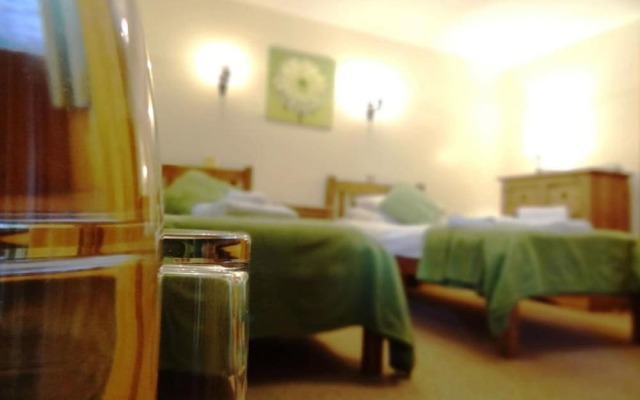 George Inn & Millingbrook Lodge