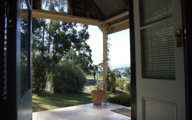 Bruny Island Escapes and Hotel Bruny