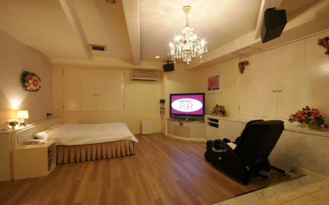 HOTEL RR - Adults Only