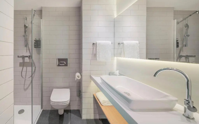 Holiday Inn Express Marne La Vallee Val D Europe