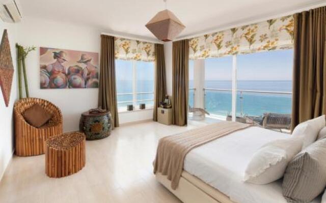 Cali Luxury Suites And Suites Bed And Breakfast