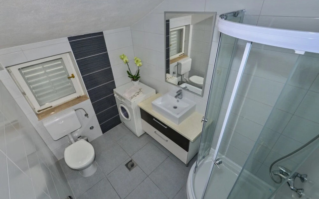 Marijo - 300 m From Beach - A1