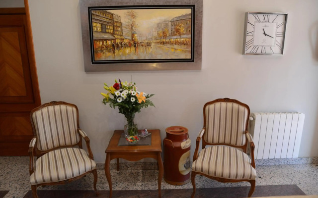 Hotel Escudero