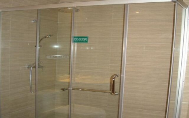 Qingdao Aegean Regalia Vacation Hotel