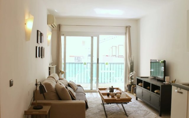 Viva Riviera Cosy 1 Bedroom With Balcony