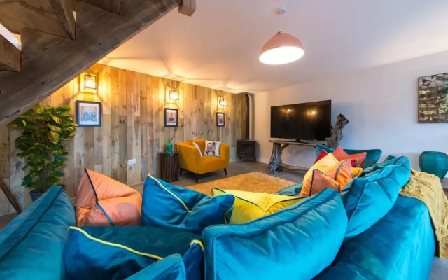 Stone Lodge