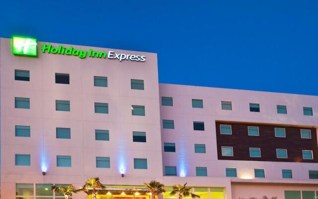 Holiday Inn Express Guadalajara Iteso, an IHG Hotel