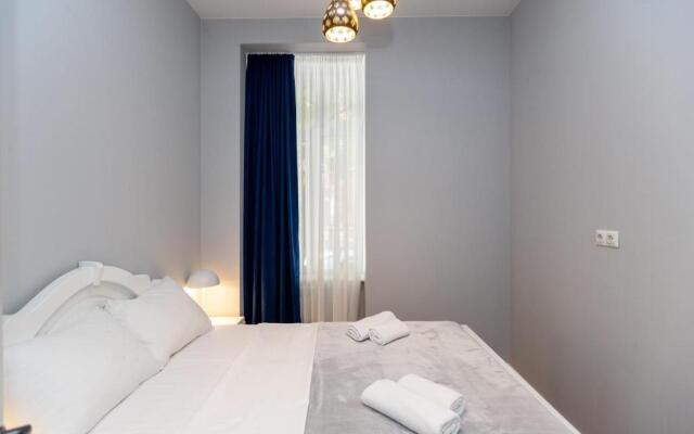 Charming 2BR Apartment in OldTbilisi