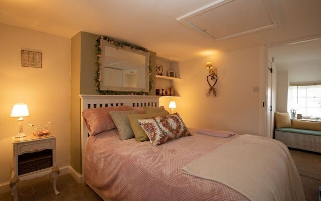 Cosy cottage