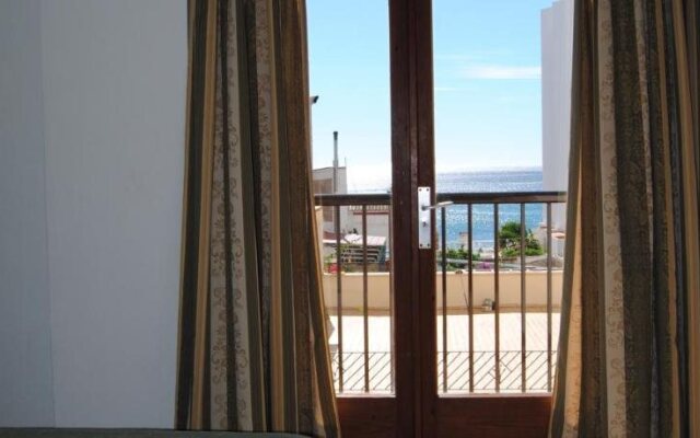 Hostal Mayol