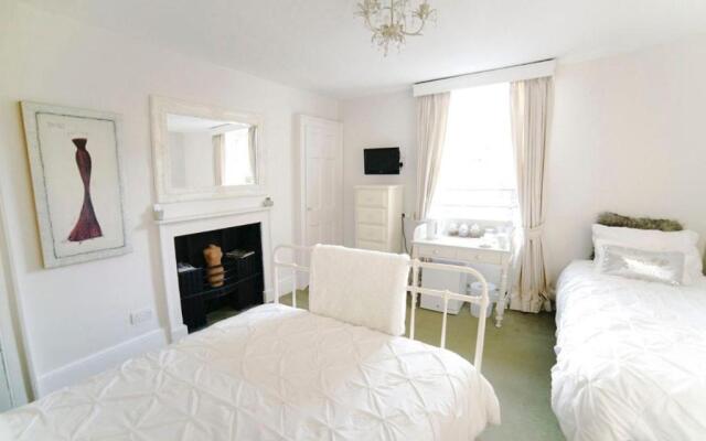 No 4 Ainslie's Belvedere B&B