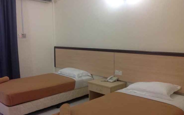 Tanjung Demong Beach Resort – Guest Rooms – Kuala Besut