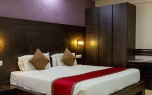 Sukh Hotel, Juhu