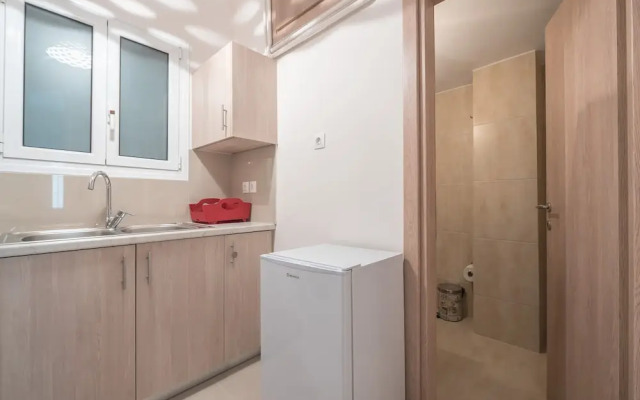 Cozy Acropolis Studio by CloudKeys