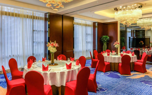 voco Guangzhou Shifu by IHG