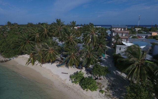 Guraidhoo Inn