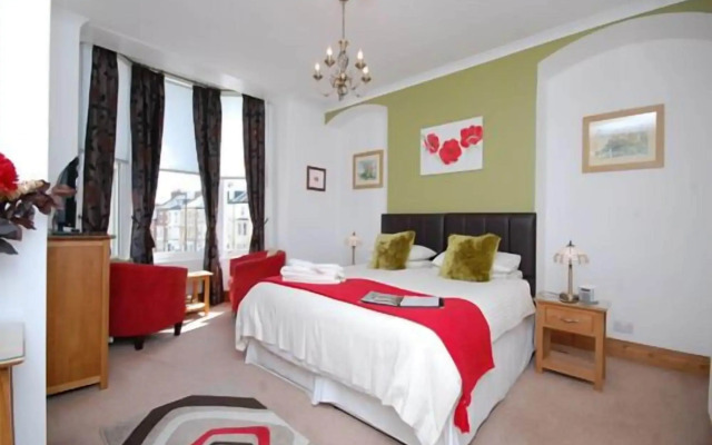 Ellie's Guest House