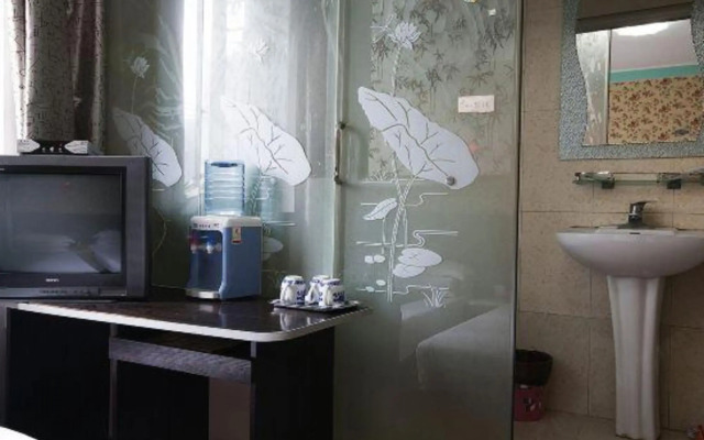 Changlong Hotel