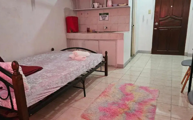Spacious Cozy Room for Rent Near NAIA