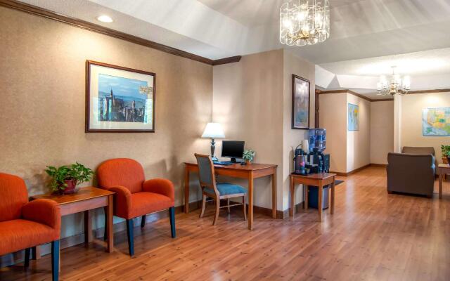 Days Inn by Wyndham Helen