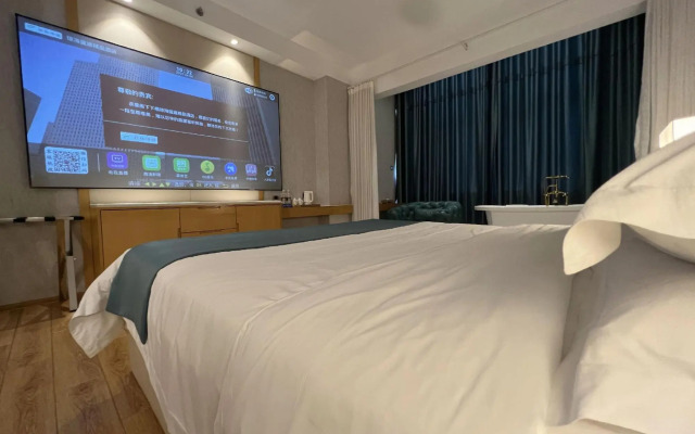 Qionghai Shengwei Hotel (Yinhai Road Branch)