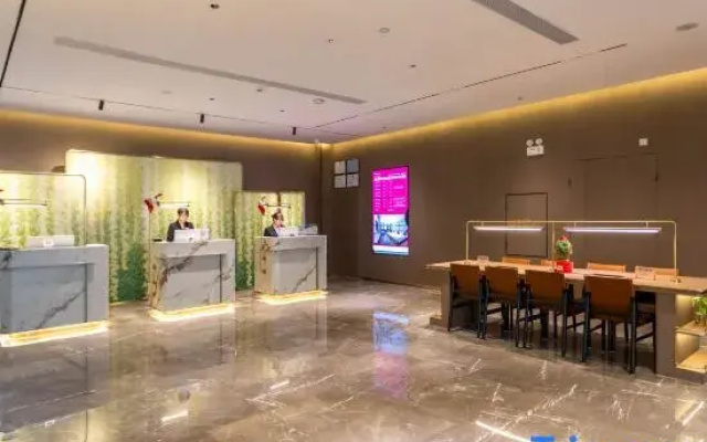 RAMADA Hotel (Wuhan University of Technology Street Entrance Branch)