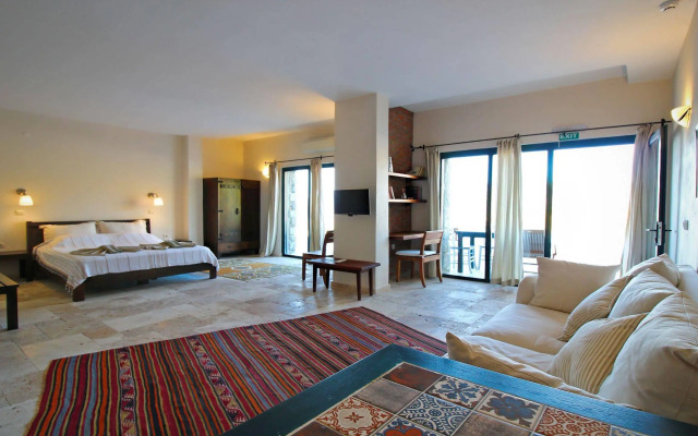 Kekik Otel Selimiye