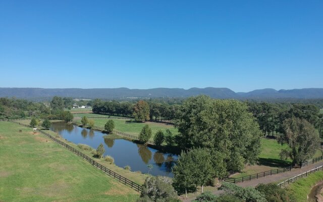 Big Tiny 6Sixteen The Banks