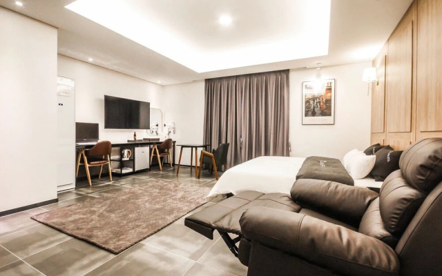 Jeongeup Castle Self Check-in Motel