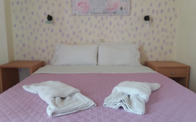 Lia Sofia Apartments