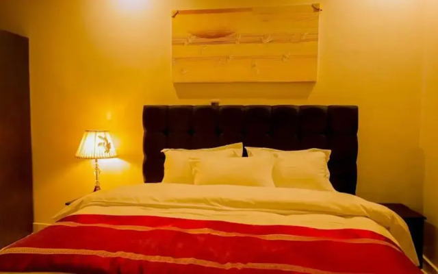 Fanfare Suites