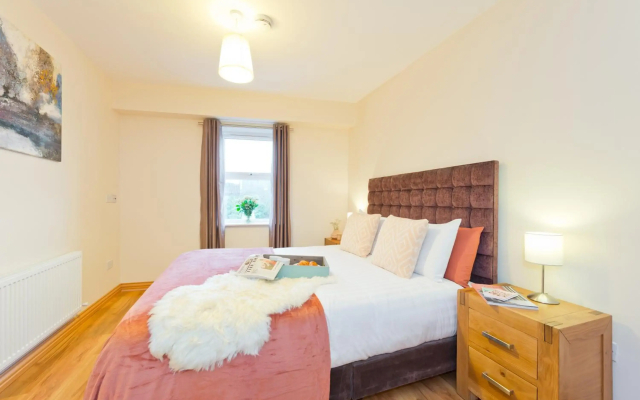 The Five Lamps Suites
