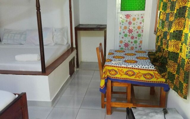 Baraka Aquarium Bungalows
