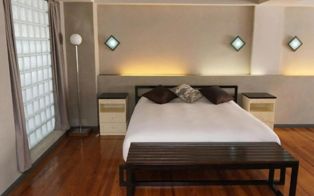 Prodeo Hotel & Lounge