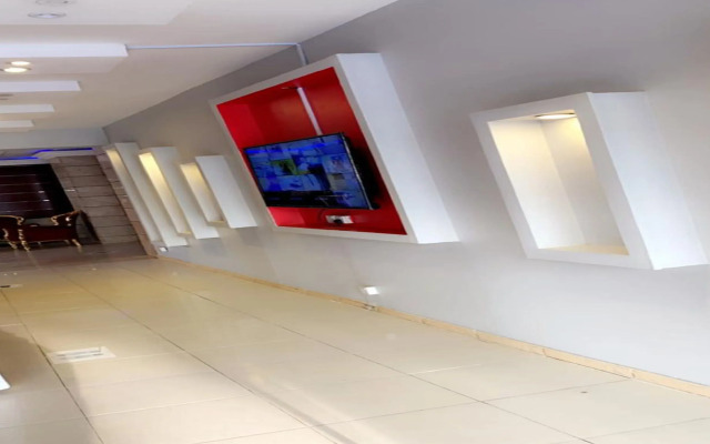 OYO 537 Dahtham Furnished Units